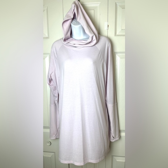 ATHLETA Essence Hooded Tunic Top Shirt Simply Lilac Pink UPF 50+ Cowl Neck Long - Picture 3 of 13